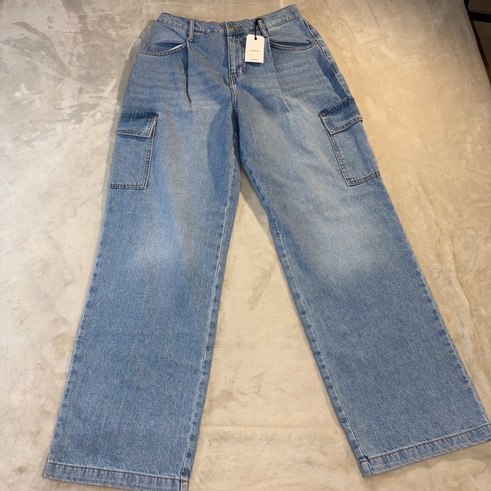 Forever 21 Women Light Wash Cargo‎ Jeans Relaxed Straight Elastic Waist Size M